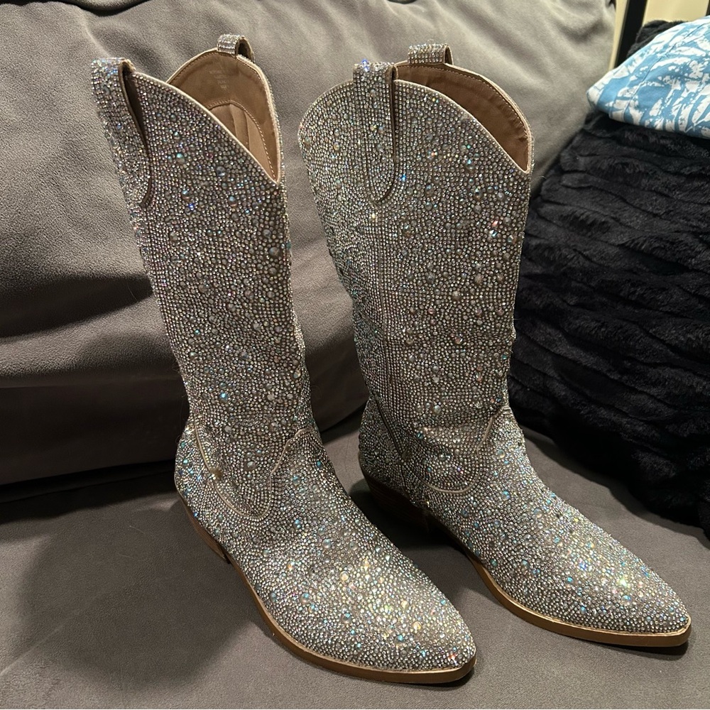 Steve Madden Madden Girl Redford Rhinestone Boots Sz 7
